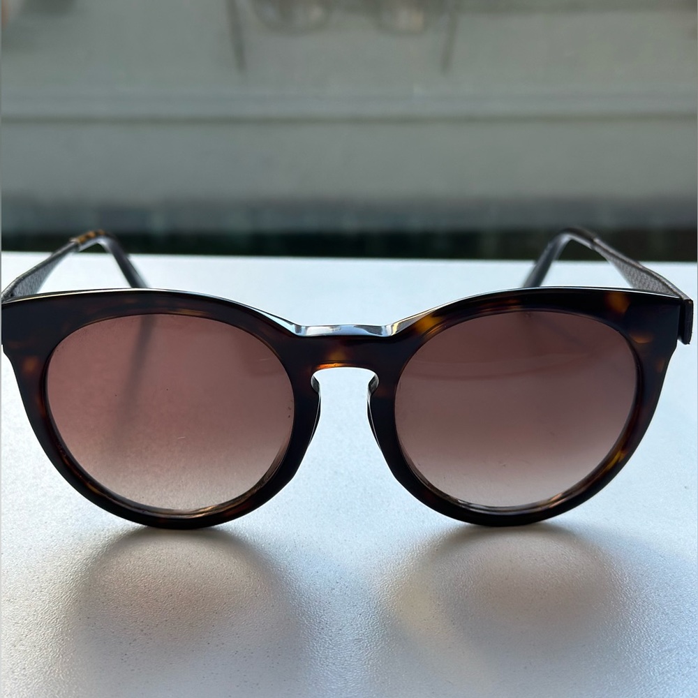 Bottega Veneta sunglasses